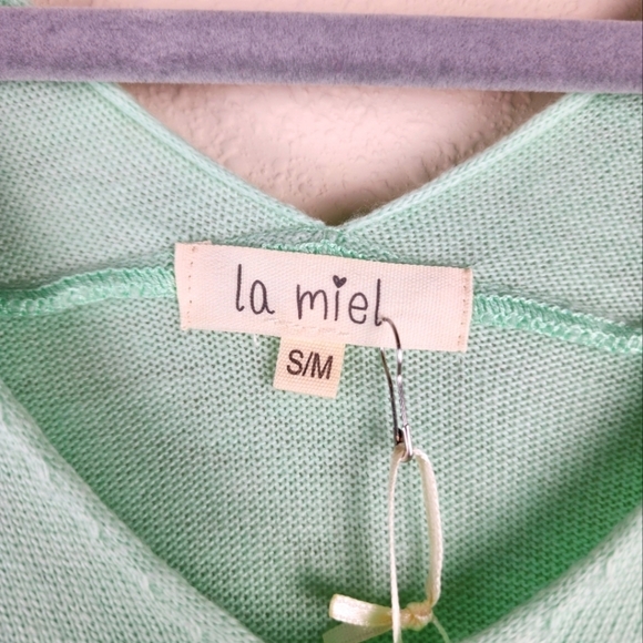La Miel NWT Mint Slouchy V-Neck Pull-Over Sweater Size S/M - Picture 3 of 8